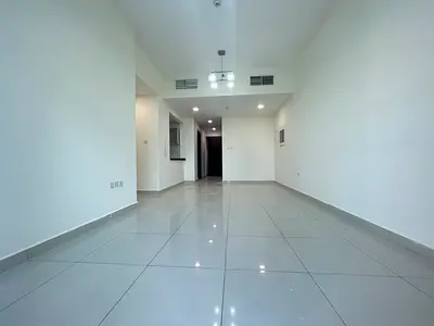 SPACIOUS LAYOUT !! 1BHK WITH 1.5 WASHROOM!! FAMILY BUILDING