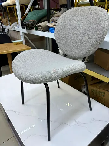 Stylish Minimalist Dining Chair