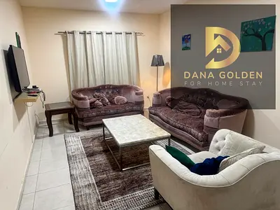 شقة مفروشة بالكامل، غرفة نوم وحمامين، شرفة، جاهزة للسكن، موقع مميز. لمزيد من التفاصيل والمعلومات، تواصلوا معنا.