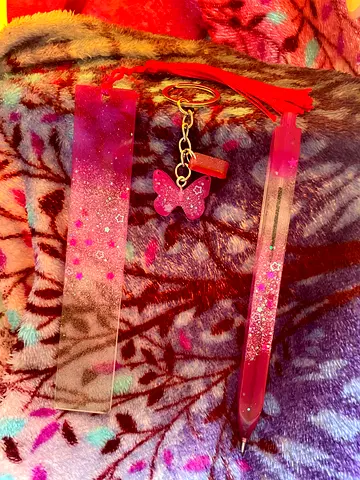Handmade Resin pen,Bookmark and Keychain set