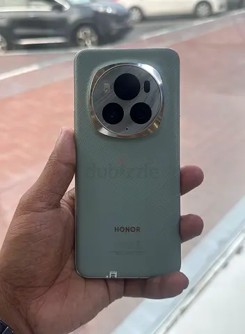 Honor Phone in Excellent Condition