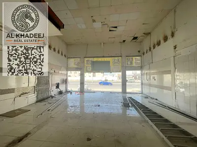 معرض تجاري للإيجار في عجمان الصناعية 1 – عجمان، بموقع مميز في واحدة من أكثر المناطق الصناعية نشاطًا وحيوية في الإمارة، مما يجعله مناسبًا للعديد من الأ