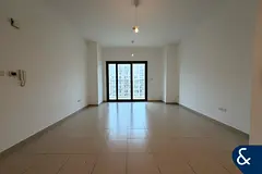 Vacant now | Boulevard view | Larger layout