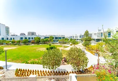 Beautiful Backyard | Elegant Design | VOT