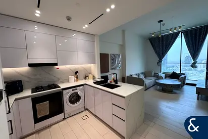 Modern 1BHK | High Floor | Furnished