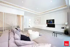 Furnished I Fully Upgraded I Lowrise Building