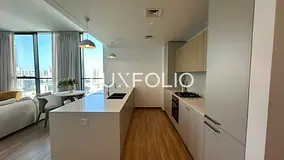 High Floor | Park View | Ellington