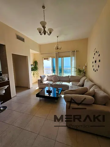 ready to move | open view | freehold | with parking | by cash