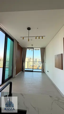 Unfurnished 2bhk| Prime Location| Ready to Move In