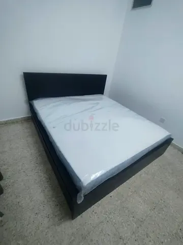 ‎IKEA Malam queen bed frame with 2 storage drawers underneath and with IKEA mattress 160×200cm