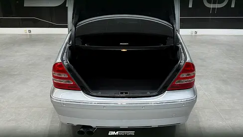 صورة 19 لـ 2002 Mercedes-BENZ C-CLASS