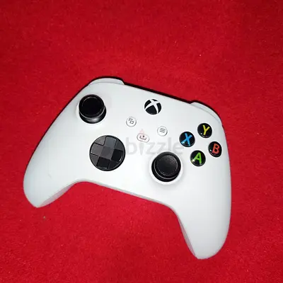 Microsoft Xbox Wireless Controller – Robot White