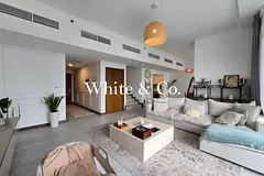 Upgraded | Vacant on Transfer | High Floor