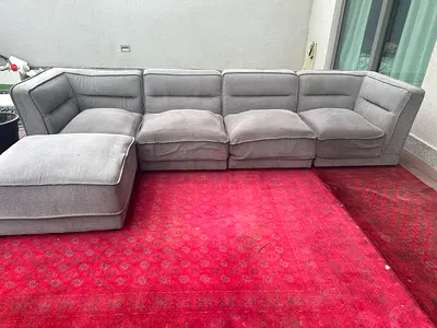 Comfortable Modern Sectional Sofa
