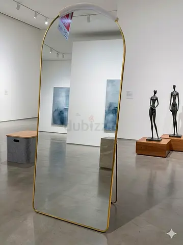 Elegant Full-Length Mirror with Stylish Gold Frame