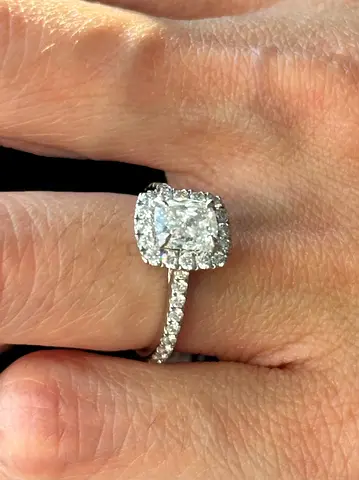 Diamond Ring - Stunning Quality