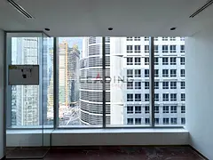 Vacant Office | 3 Parkings | Canal View