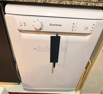 Ariston dishwasher