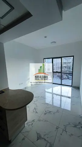 Modern 1BHK in Family Building | Balcony + Gym + Pool + Reserved Parking