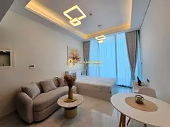 Pool View Studio | Fully Furnished | Multiple Cheques