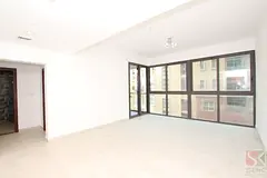 One Month Rent Free-Spacious 2 BR Flat