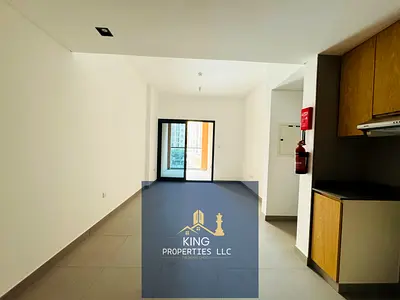 مناظر خلابة، 1BHK مع شرفة متاحة للإيجار في 47000 فقط