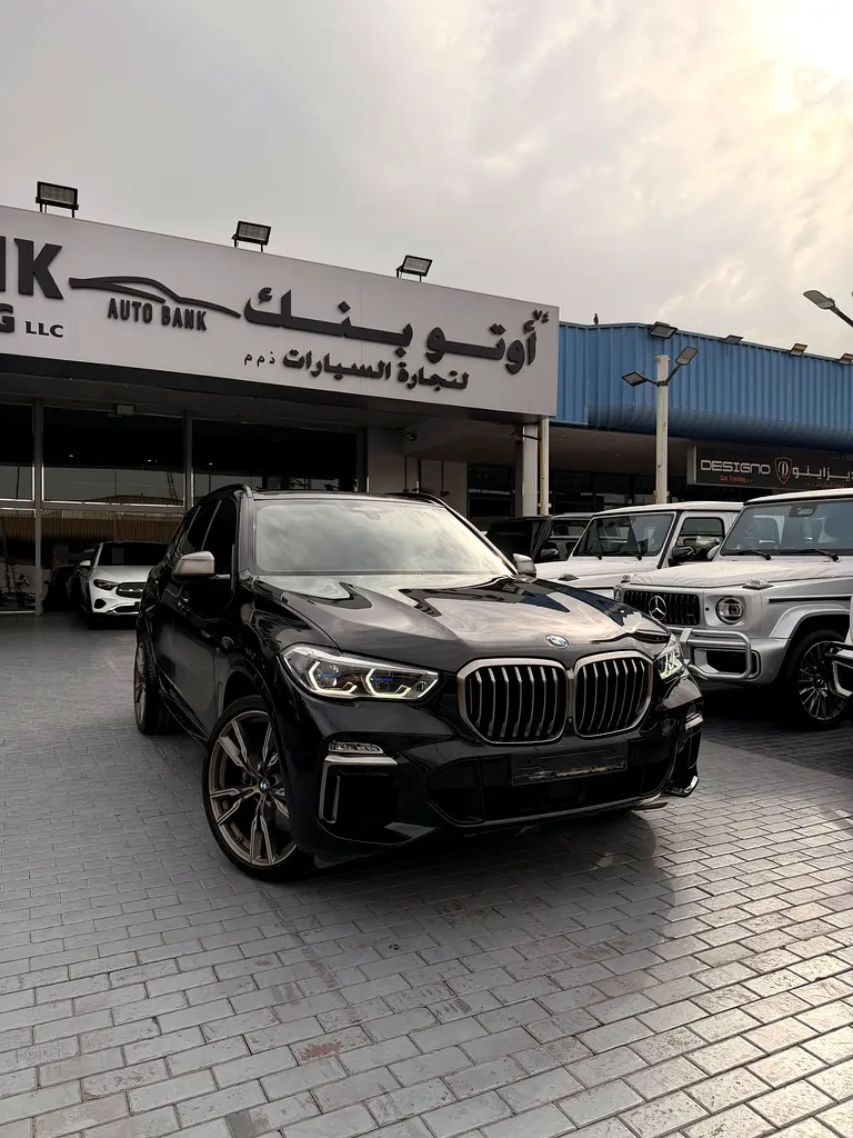 BMW X5 2021 — photo 1 of 11