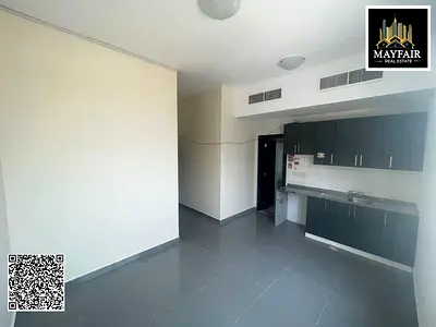 استوديو عصري للإيجار السنوي في منطقة العالية – مدخل مباشر إلى شارع محمد بن زايد