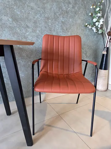 Leather chairs from Homebox