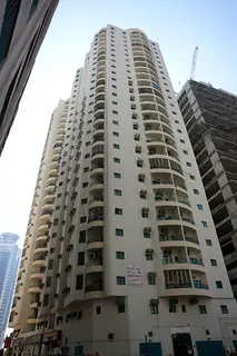 3BHK Affordable Window AC Apartment in Al Khan