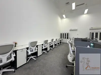 Flexi Desk With Ejari | Fully furnished | 3 Minutes from Sharaf DG Metro