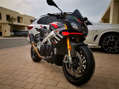 Aprilia V4 Tuono 1100 Factory