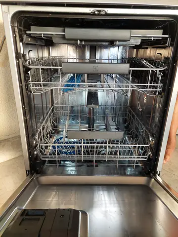 Brand Electrolux Three Rack Dishwasher 15 Place Settings