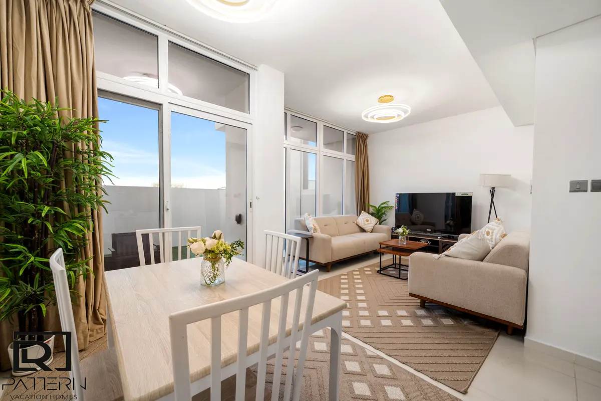 Free Commission Elegant Living | Family-Friendly | Ready to Move