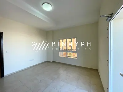 Spacious Layout|Large Terrace|Vacant on Transfer