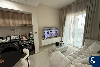 1 Bed | Unfurnished | Lagoons View | Balcony