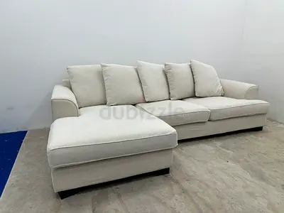 Same like new condition the one brand Kingston lshape sofa