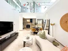 GENUINE RESALE | MAIDS ROOM | CLOSE TO METRO