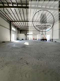 Warehouse for rent at an excellent price, 25,000 sq ft, 260 kW electricity, located on a main street