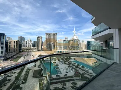 BRIGHT | PREMIUM AMENITIES | HIGH END FINISHES