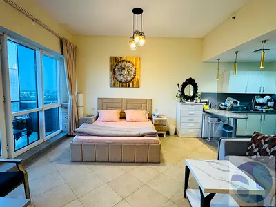 Bills Included Studio / Only for 2 Monrhs / Front of Metro
