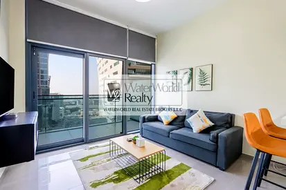 Multiple Cheque | Ready to Move-In | Near Metro
