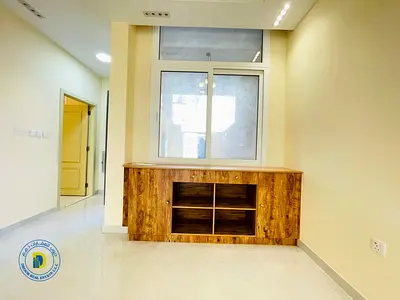 الزاهية فيلا فاخرة 5غرف روف شامل كهرباء ومياة ومكيفات بسعر مغري