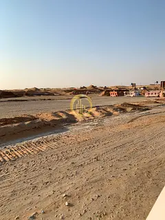 Land for sale in Blida 3, prime location near a park and mosque, freehold ownership for Arab brother