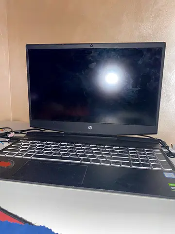 لابتوب hp للبيع باقي المواصفات في الوصف