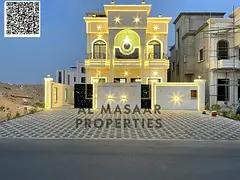 Villa with all registration and ownership fees included, on the main street, ready to move in, in on