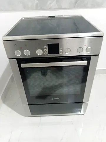 Bosch 4 burner electric ceramic cooking range