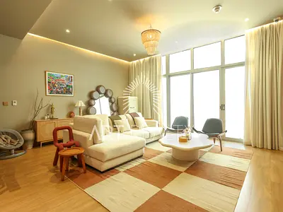 Fully Upgraded | Single Row | Vacant on Transfer