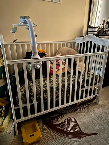 White Baby Crib with mattress (hardly used)