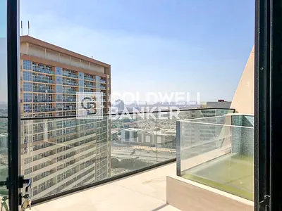 Spacious Layout | Unfurnished | Vacant